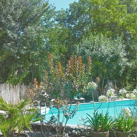 Le Moulin De Picaud Bed & Breakfast Grans Екстериор снимка