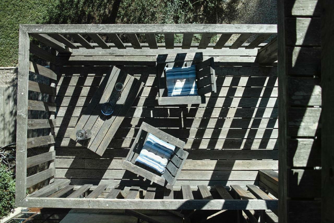 Le Moulin De Picaud Bed & Breakfast Grans Екстериор снимка