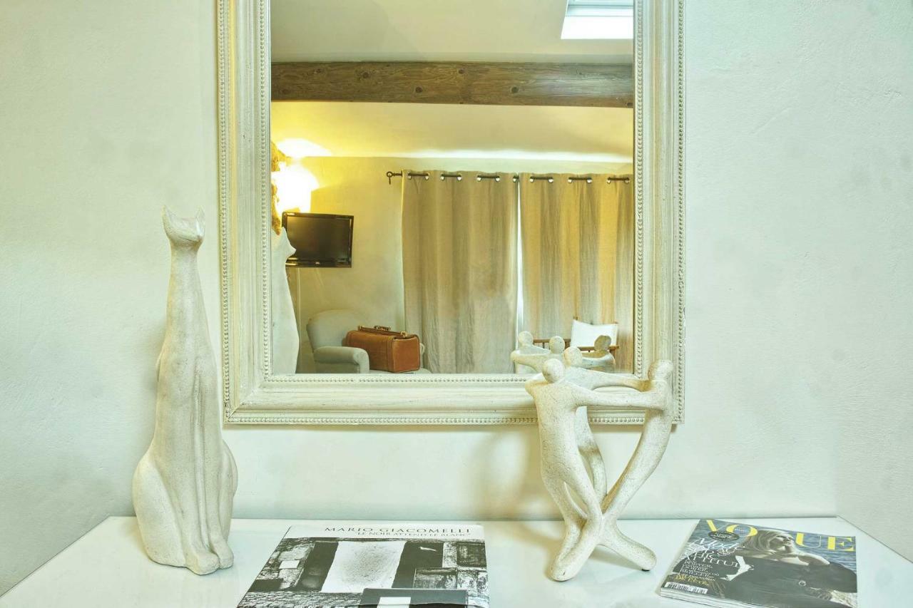 Le Moulin De Picaud Bed & Breakfast Grans Екстериор снимка